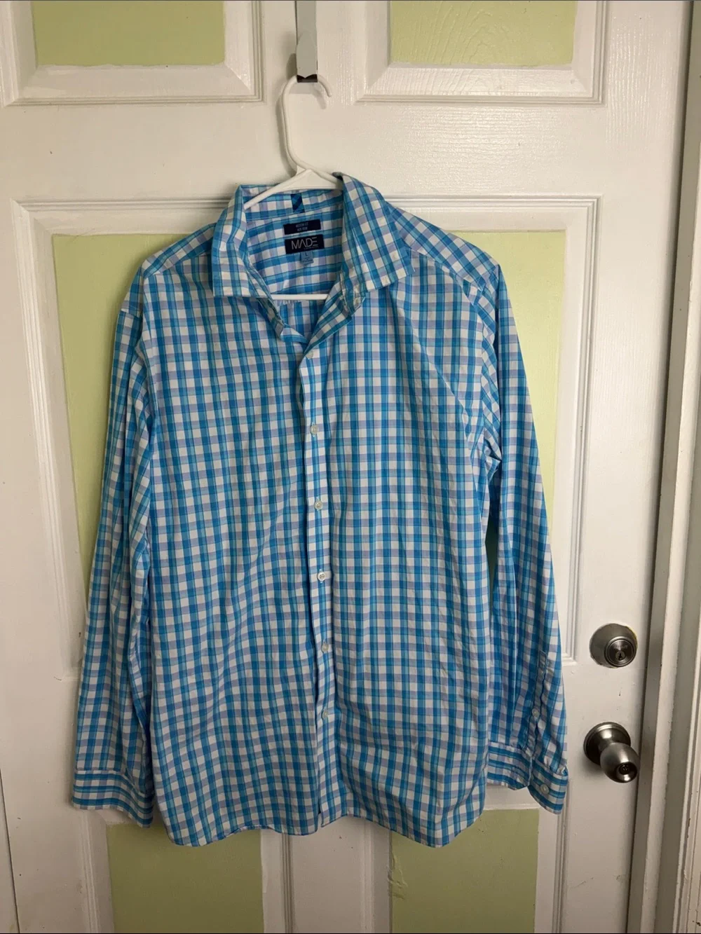 Men's Blue Check Button-Down Casual Shirt